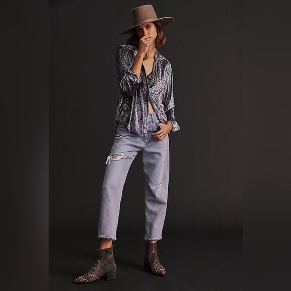 NWT Velvet Buttondown - Picture 4 of 4